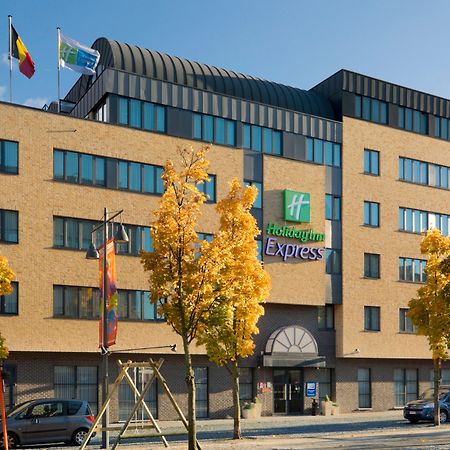 Holiday Inn Express Hasselt, An Ihg Hotel Bagian luar foto