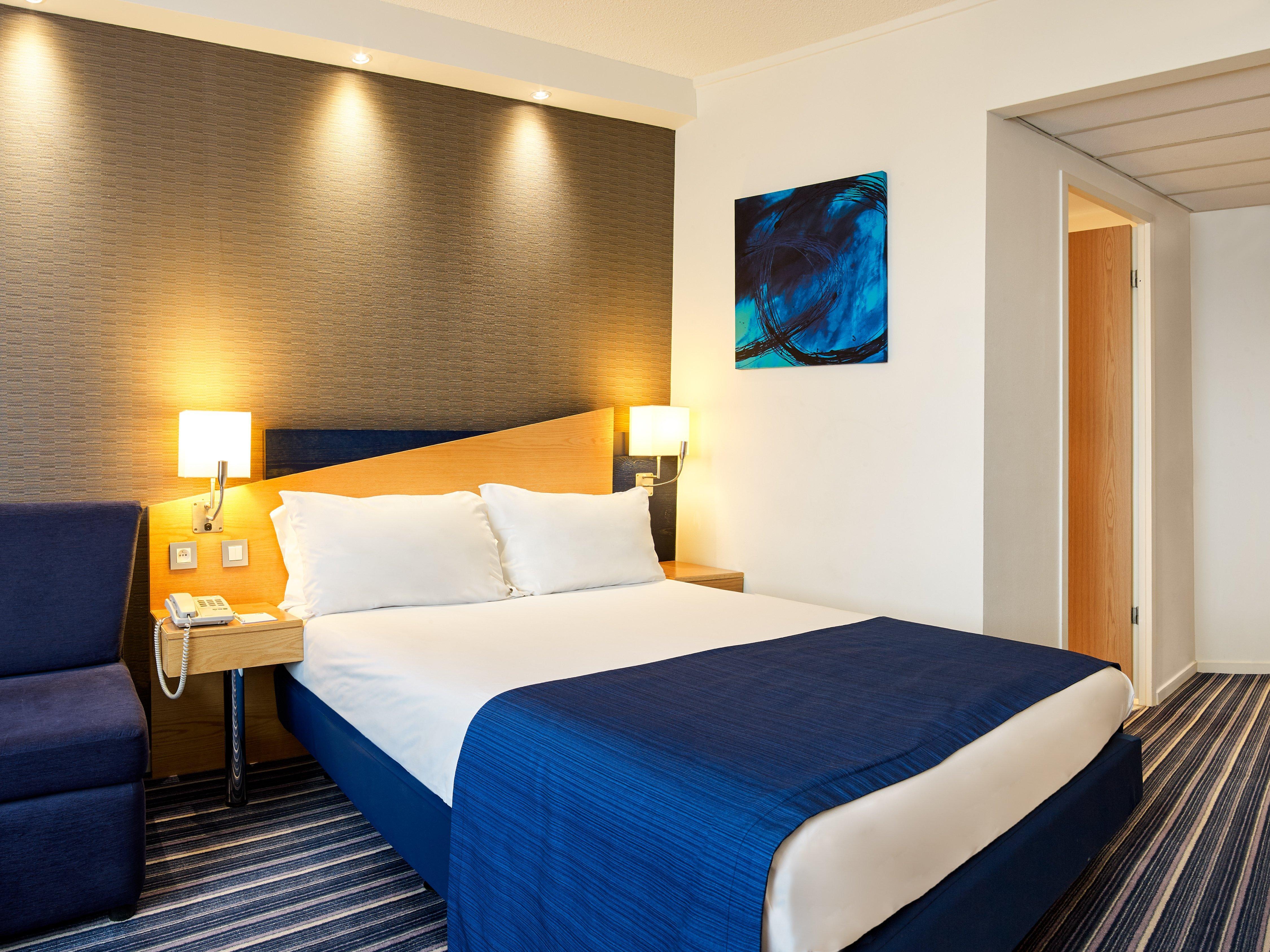 Holiday Inn Express Hasselt, An Ihg Hotel Bagian luar foto