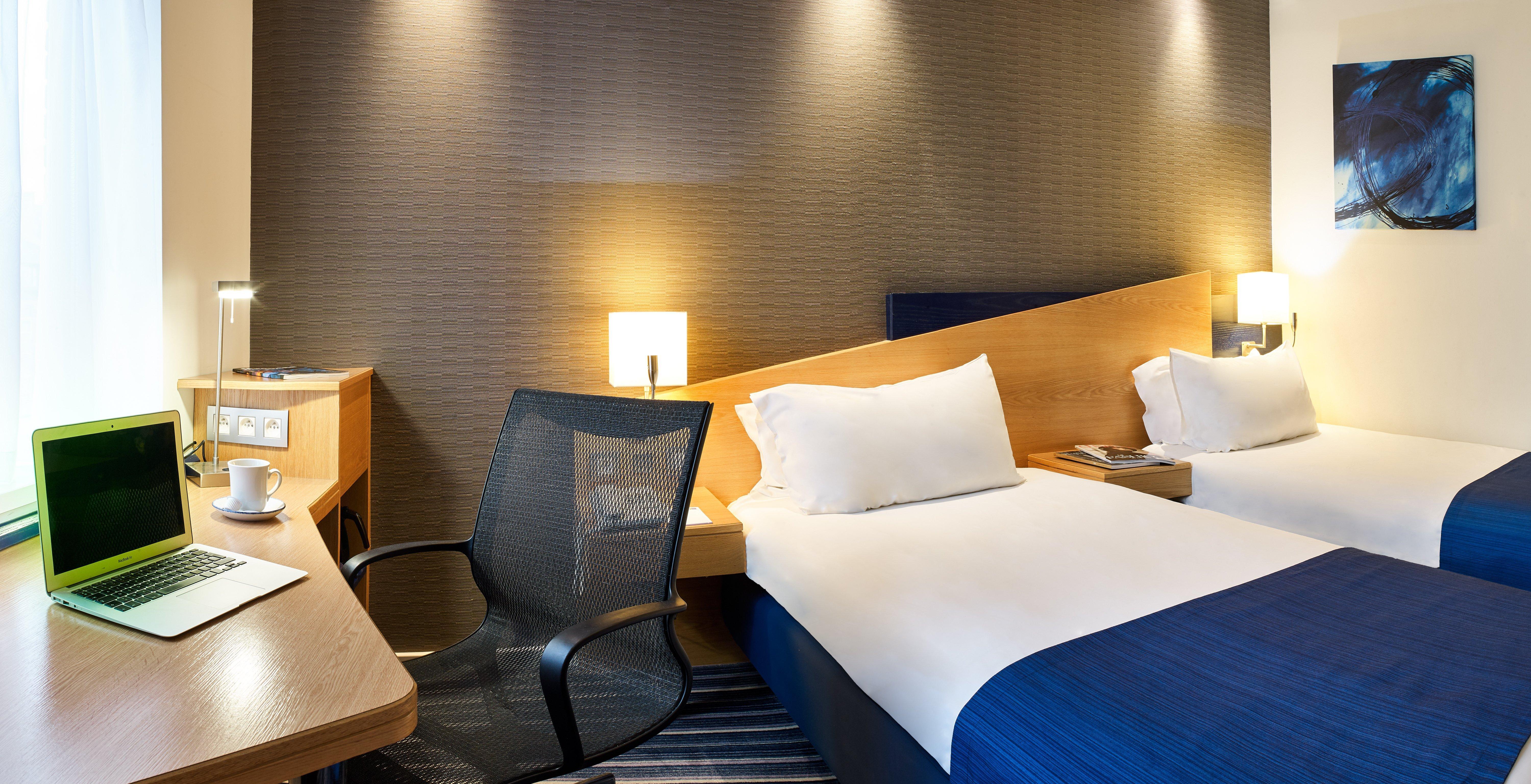 Holiday Inn Express Hasselt, An Ihg Hotel Bagian luar foto